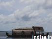 Enjoy backwater beauty of Kerala kumarakom houseboat holidays